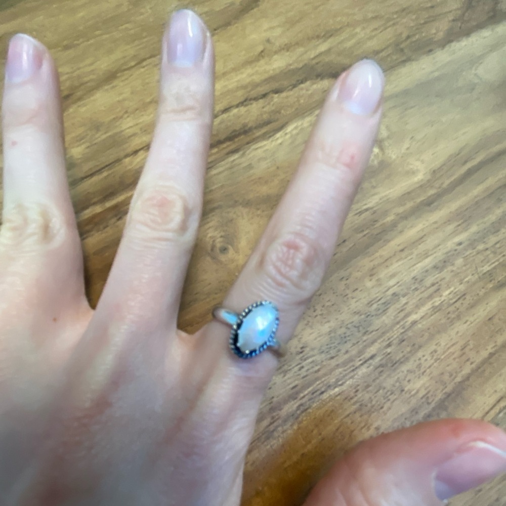 Pearl and sterling silver ring